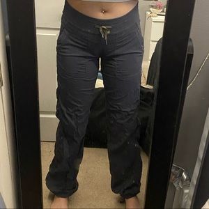 Lulu joggers